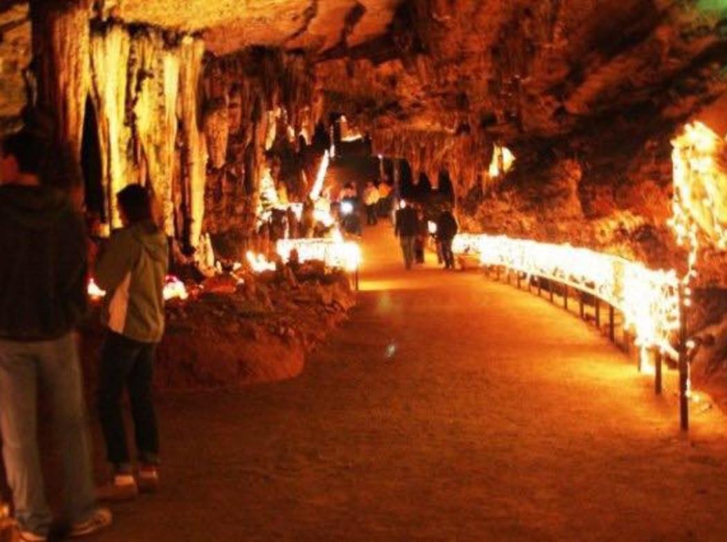 Historic Cherokee Caverns